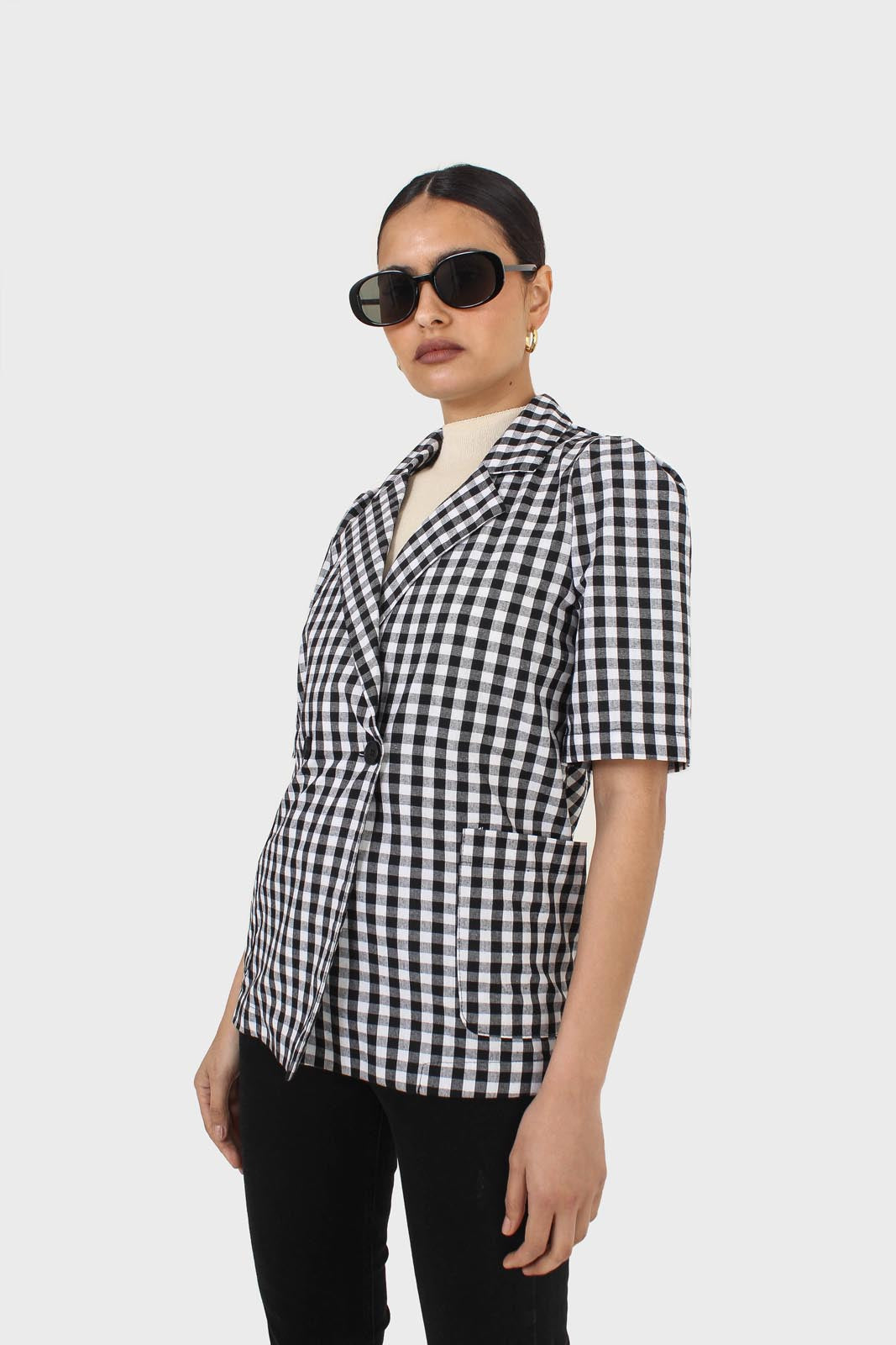 Black and ivory checked short sleeved blazer_6