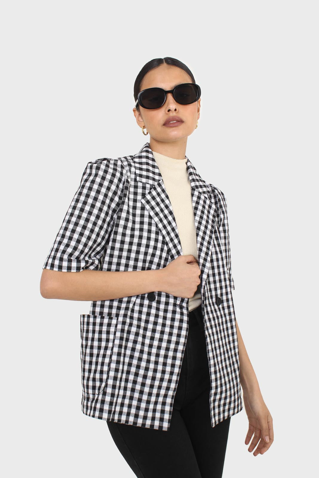 Black and ivory checked short sleeved blazer_1
