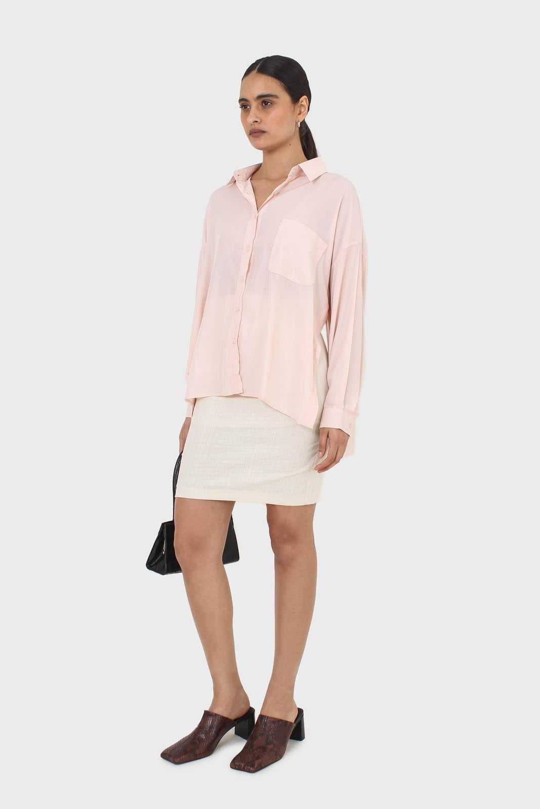Pink asymmetric buttons shirt_4