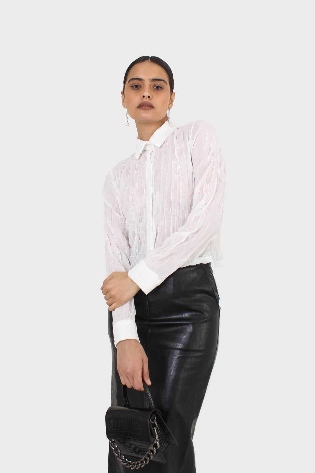 Ivory wrinkle button up blouse_2