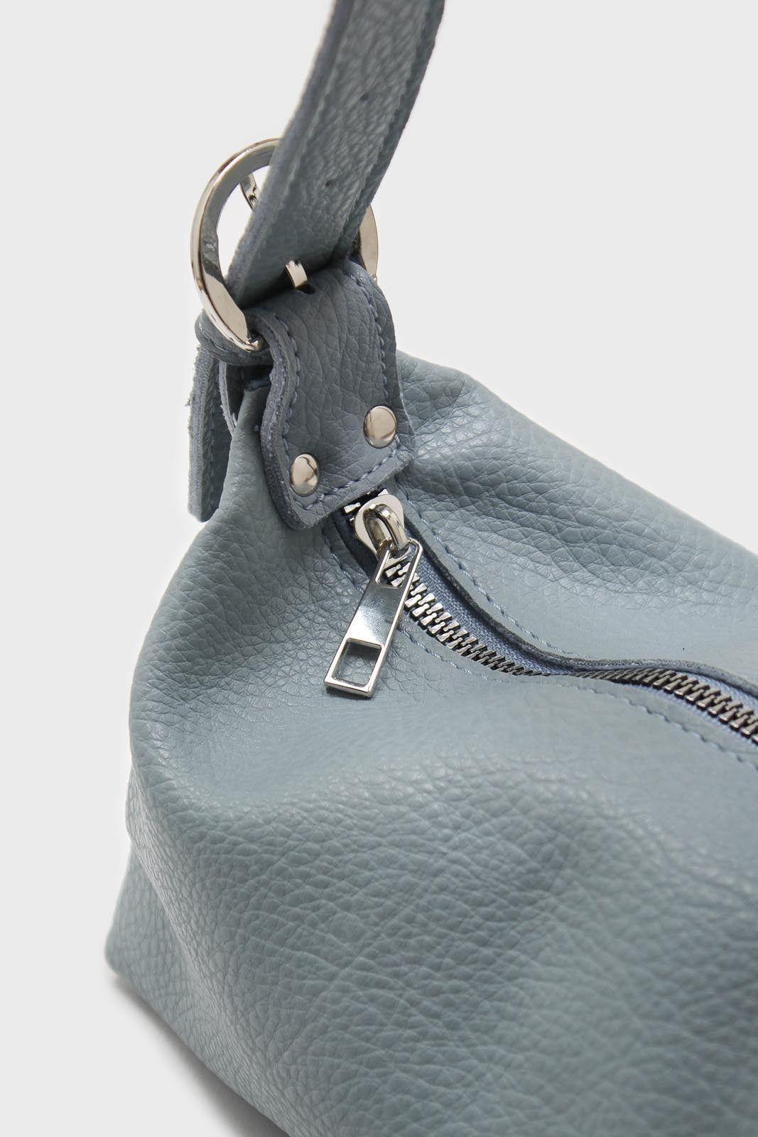 Blue vegan leather shoulder bag_2