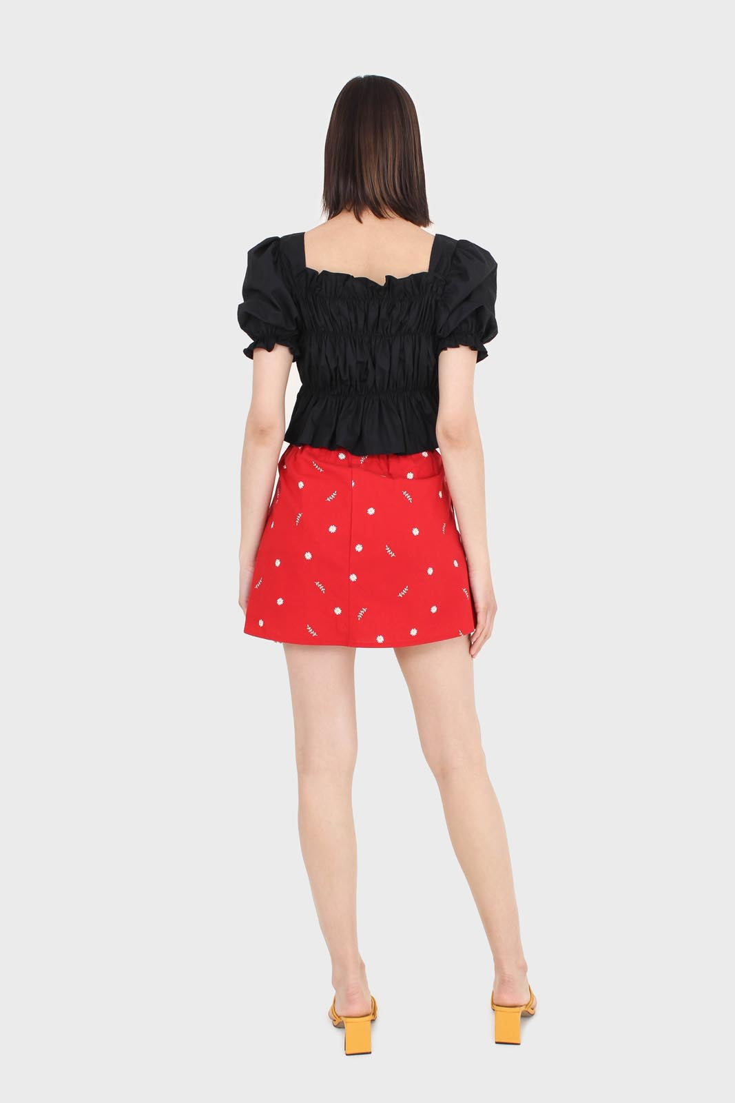 Red daisy print asymmetric tie skirt_5