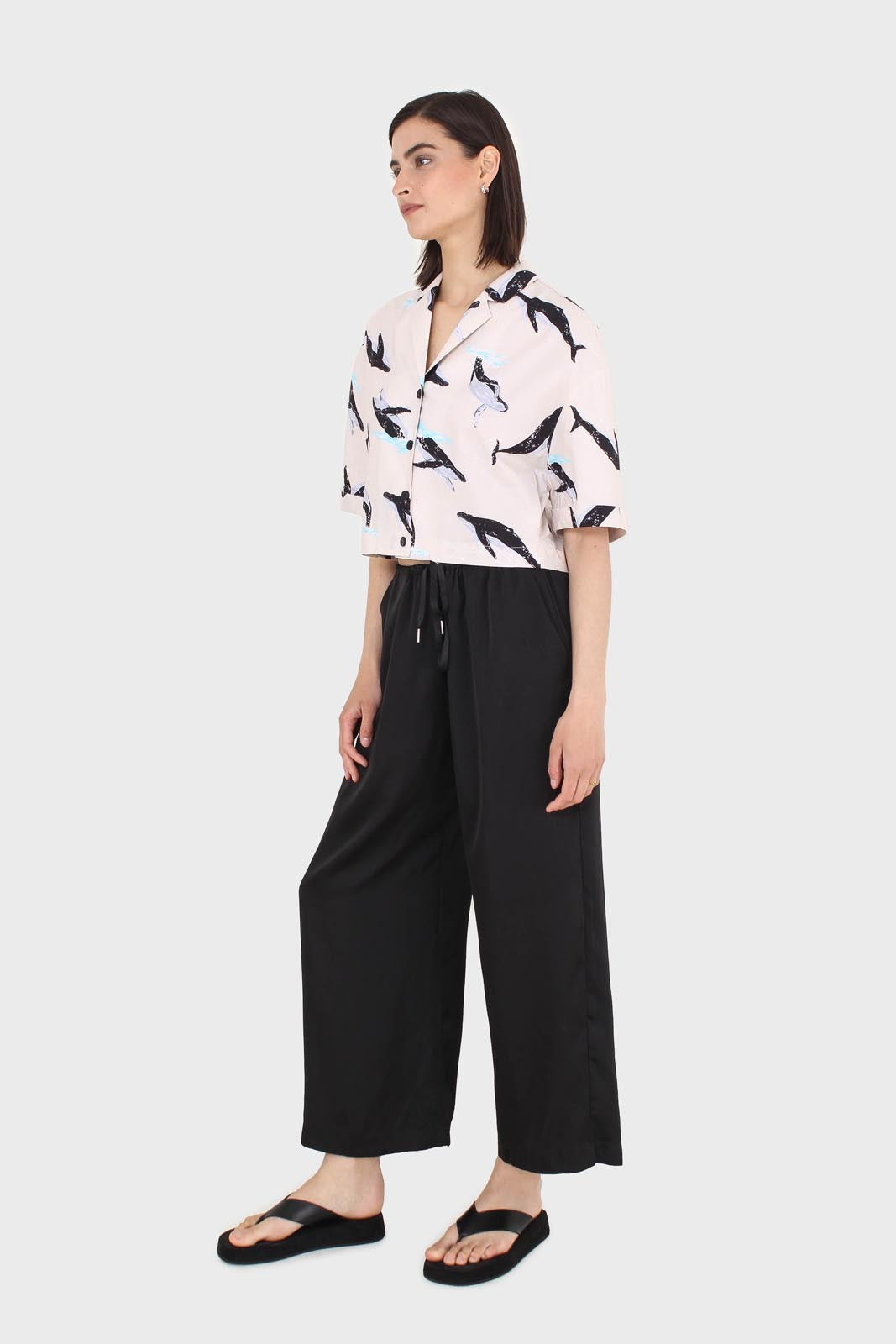 Beige whale print shirt_6