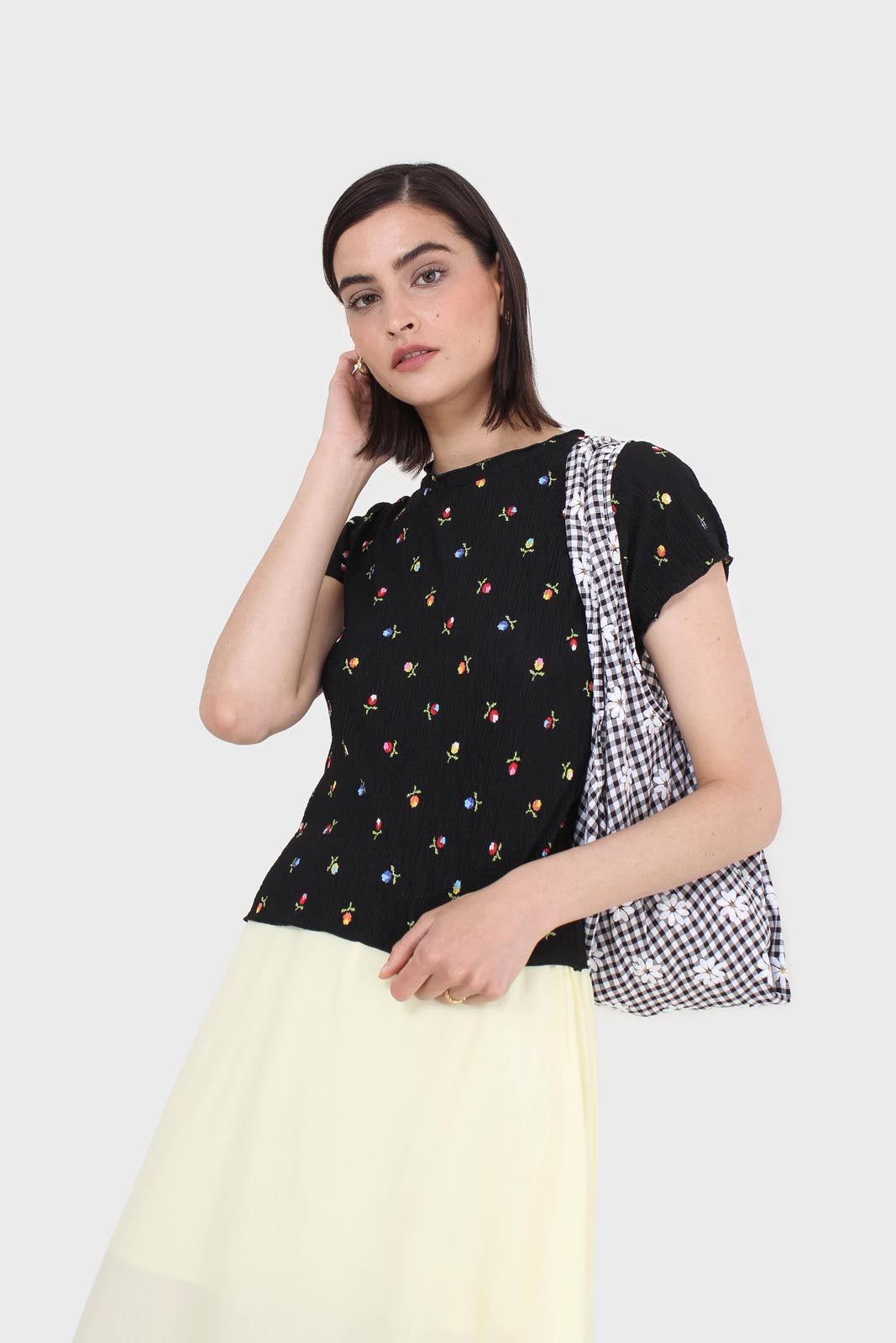Black tiny floral print lettuce hem tee_4
