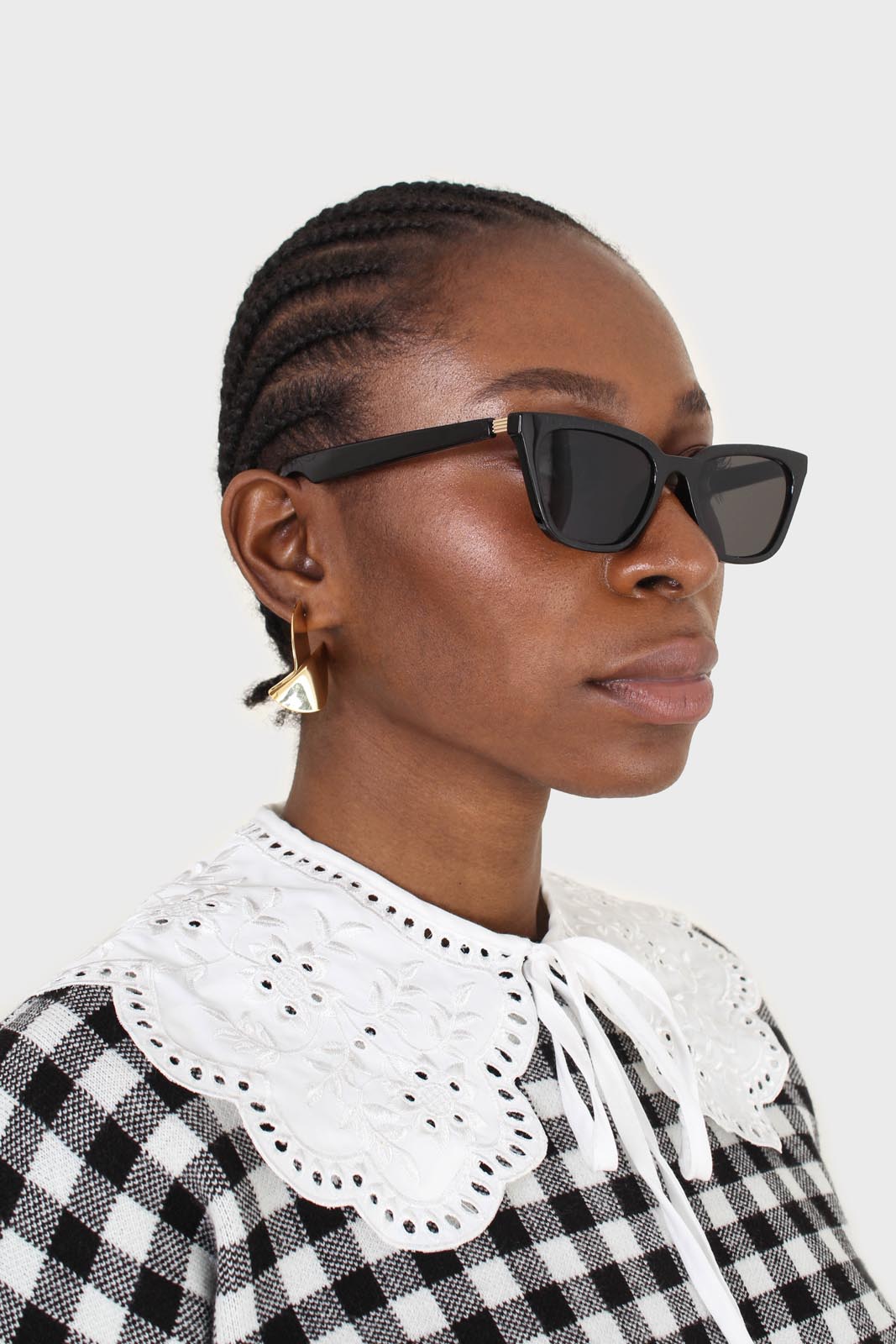 White detailed embroidery lace collar_4