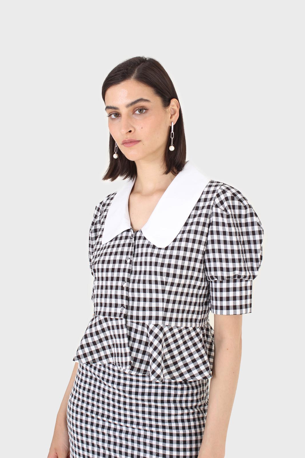 Black and white gingham large collar peplum top_8