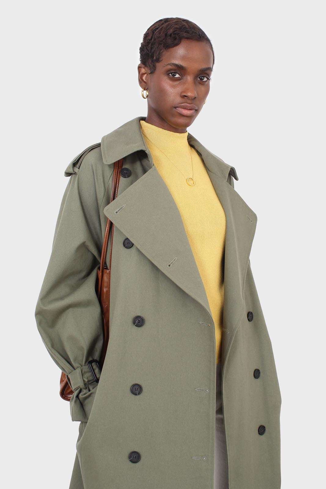 Khaki classic double breasted trench coat_11