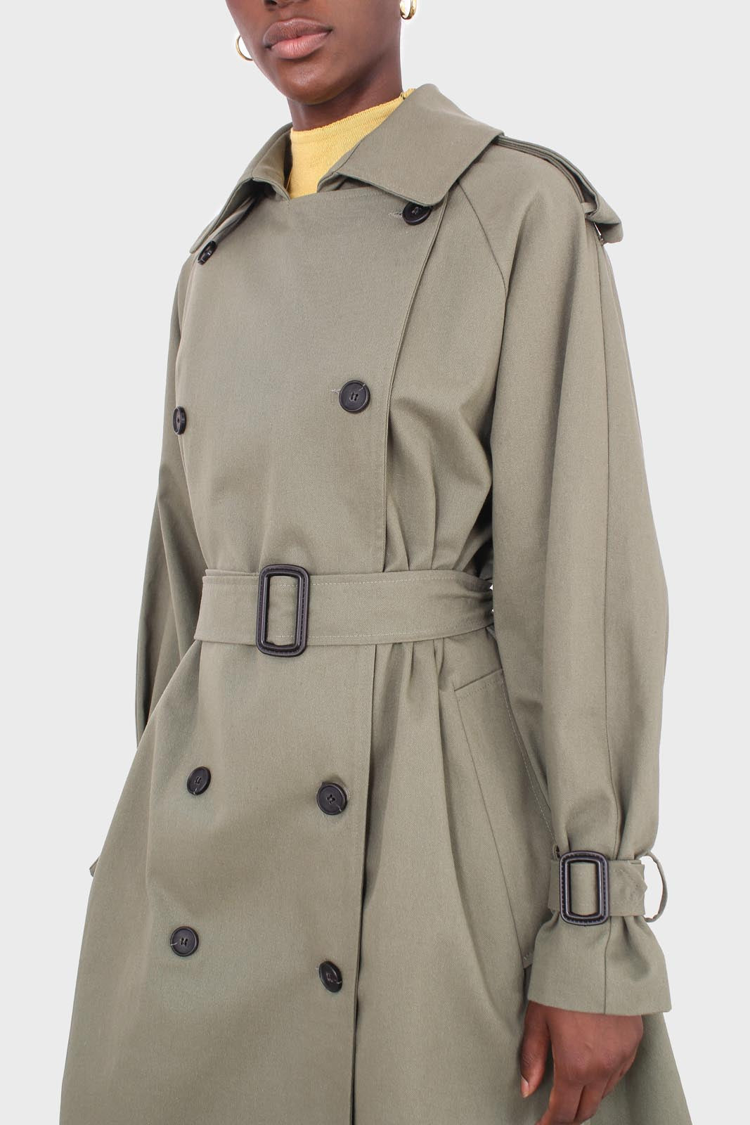 Khaki classic double breasted trench coat_2