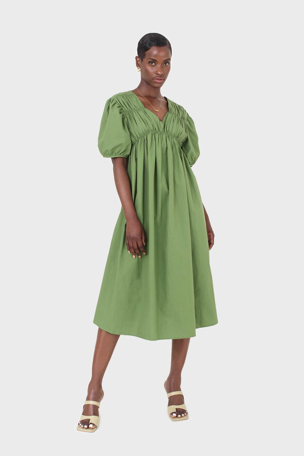 Green ruched seam V neck dress_1