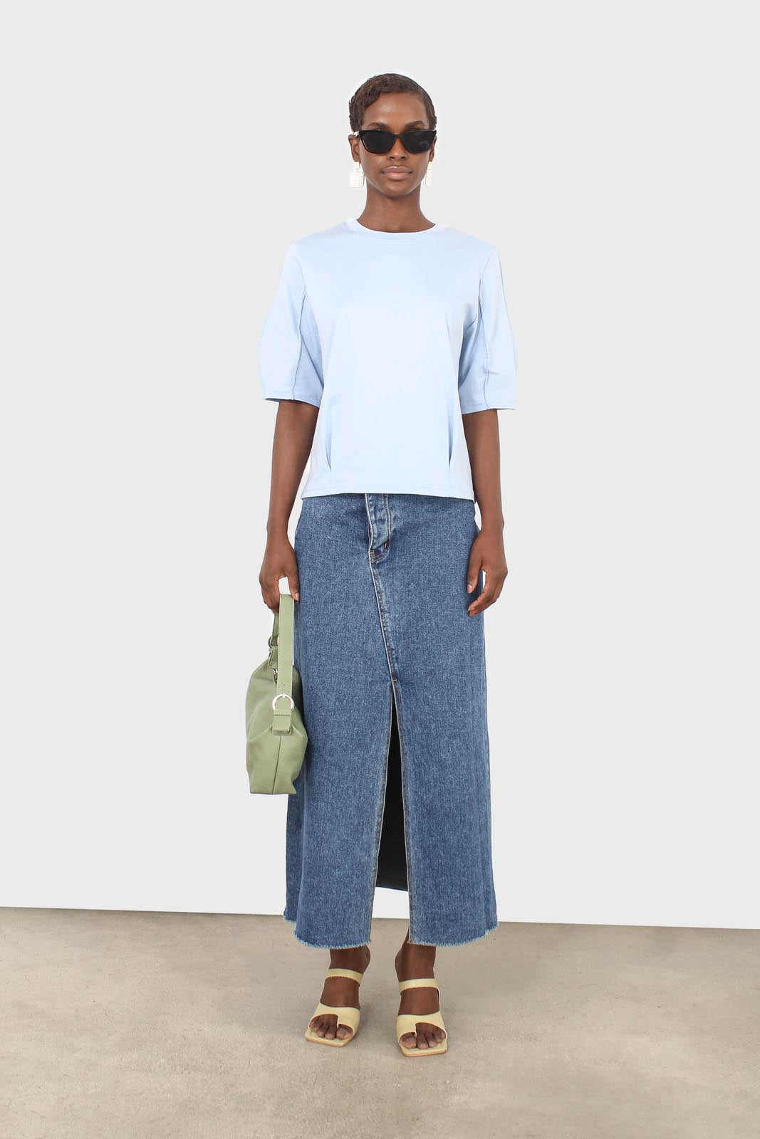 Baby blue sharp seamed tee_5