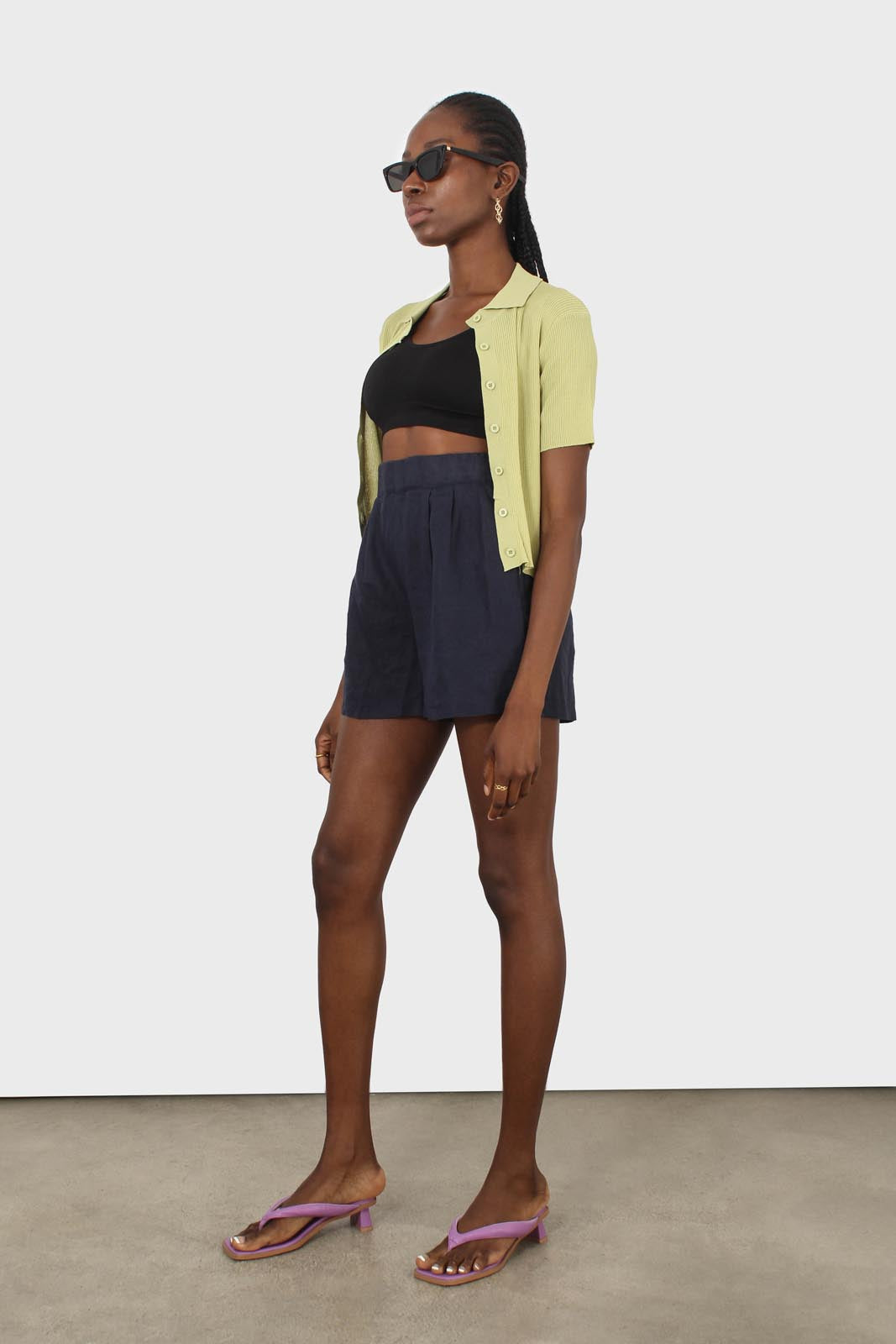 Navy linen blended shorts_4