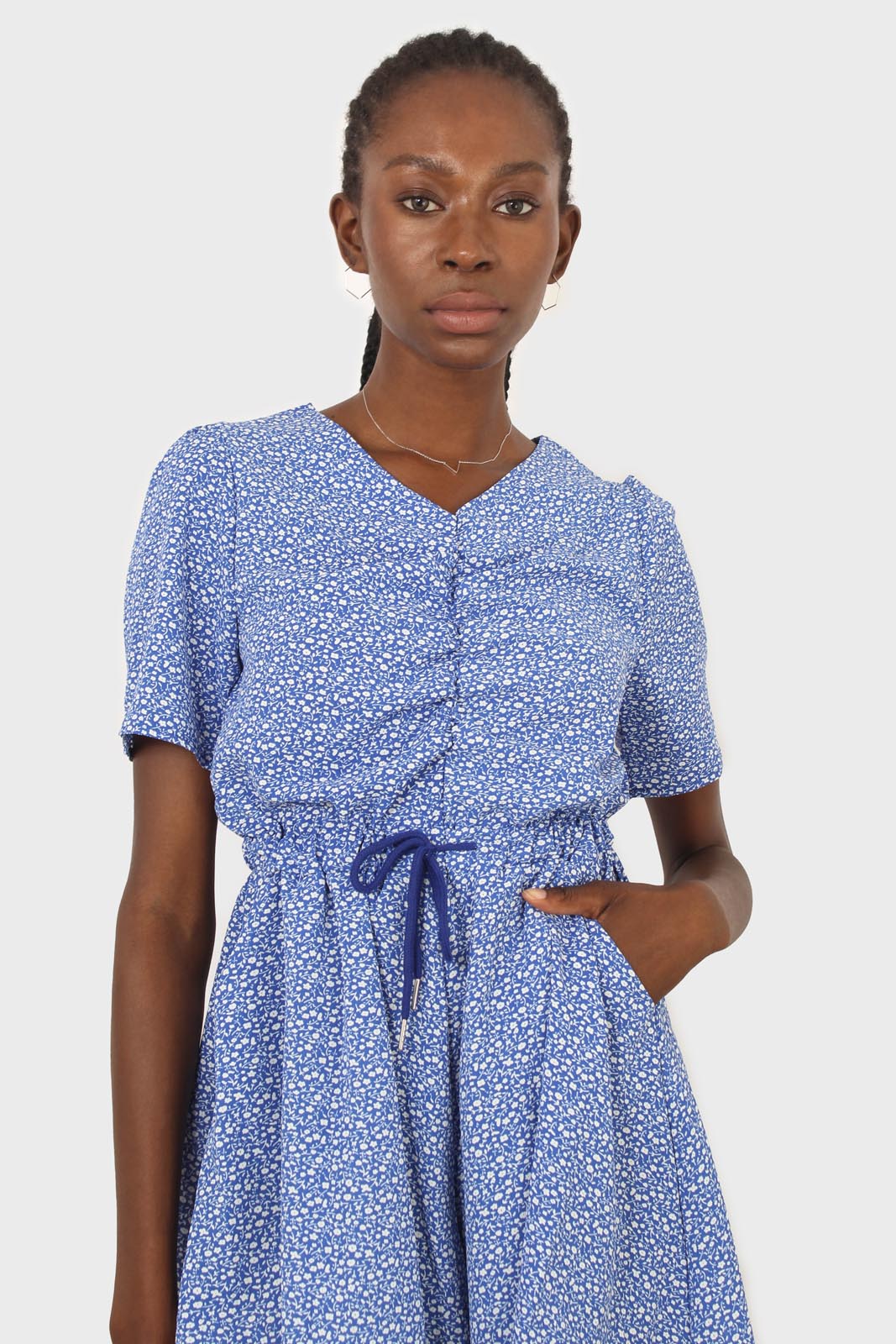 Cornflower blue and white floral print tie waist romper_4