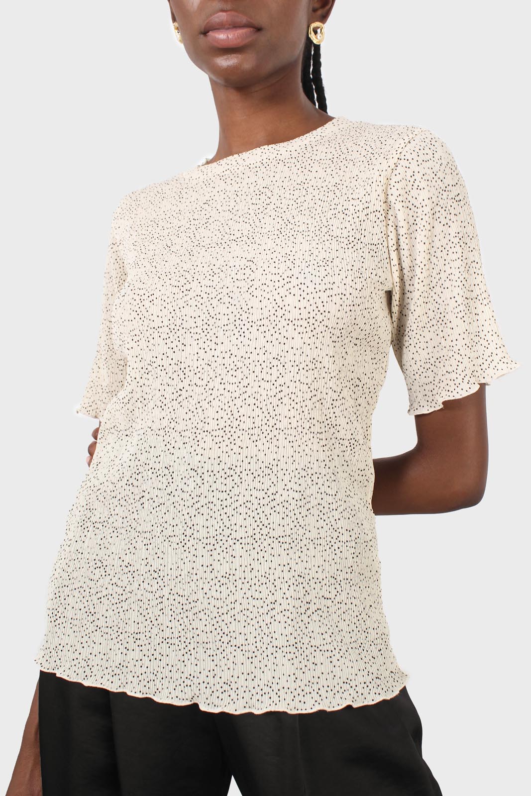 White and black dots micro pleated top_4