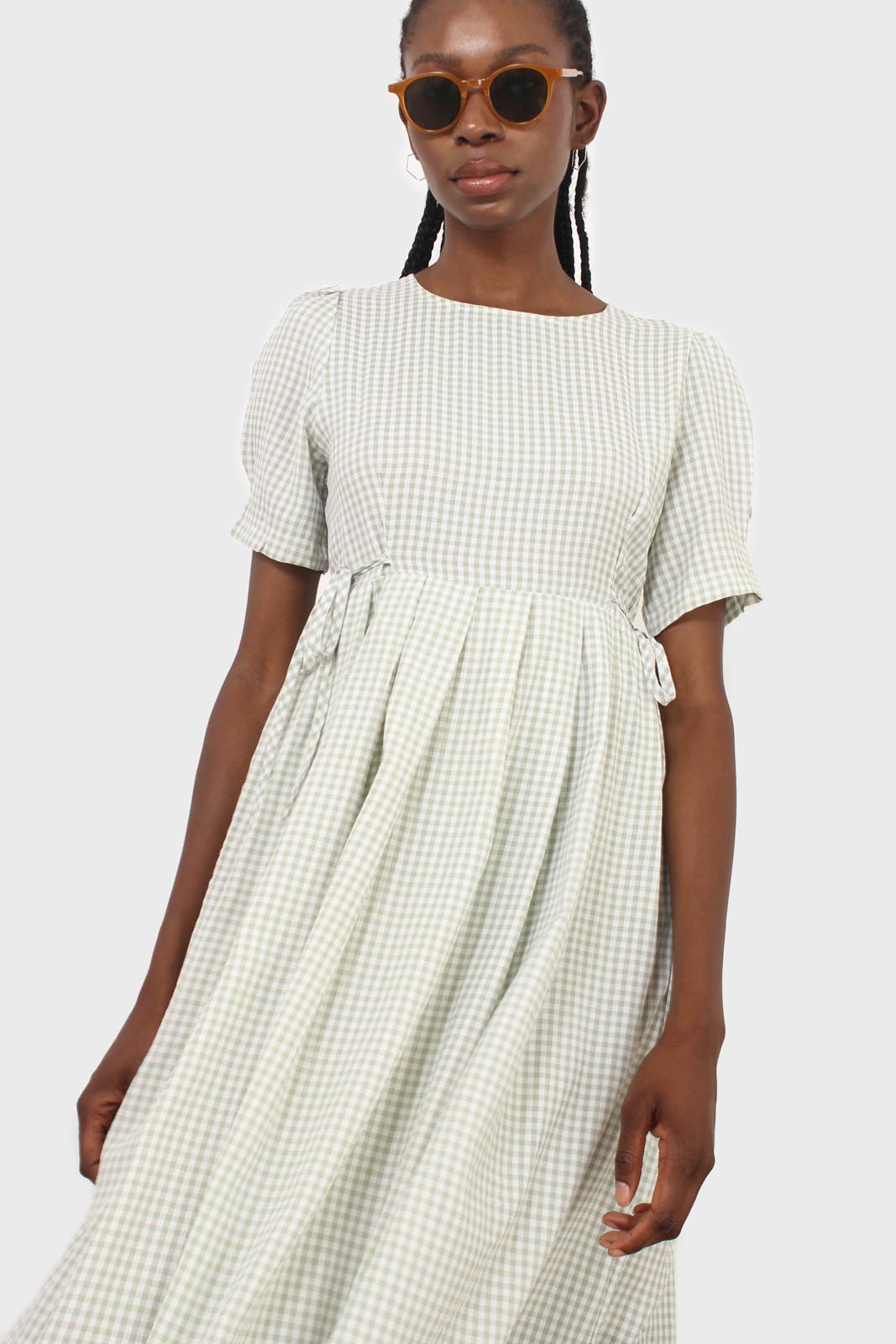 Light green gingham checked side tie midi dress_6