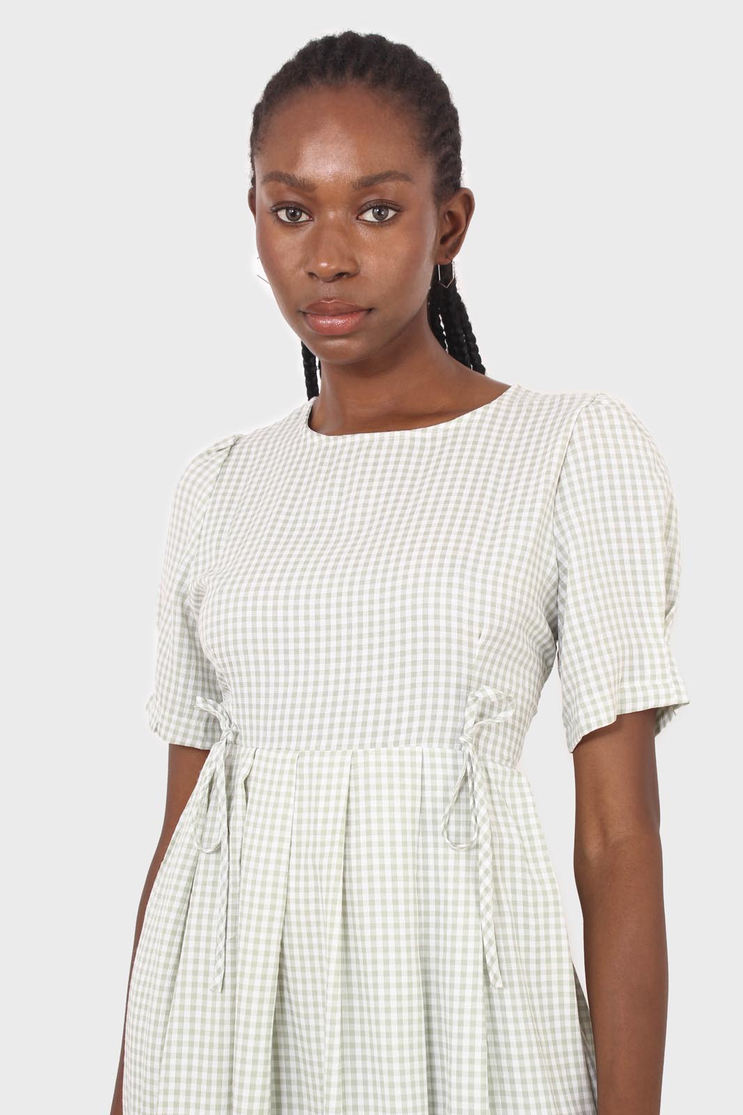 Light green gingham checked side tie midi dress_15