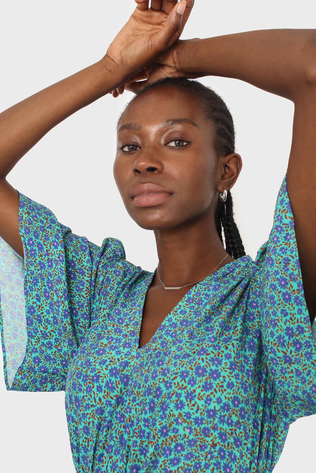 Blue floral print tie back maxi dress_9