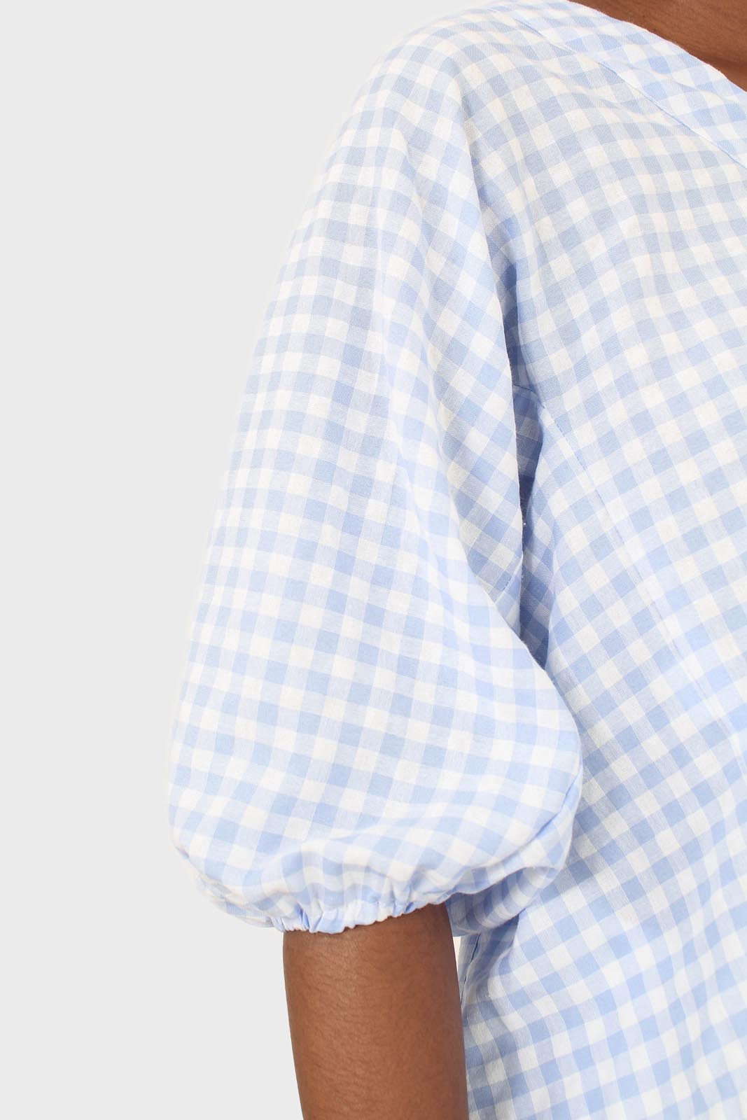 Blue gingham tie back puff sleeved top_6
