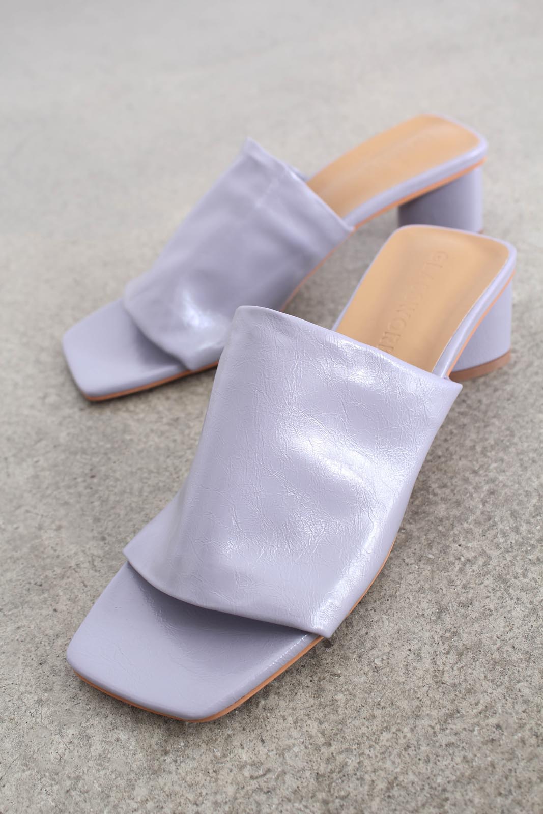 Lilac shine triangle mid heeled mule_1