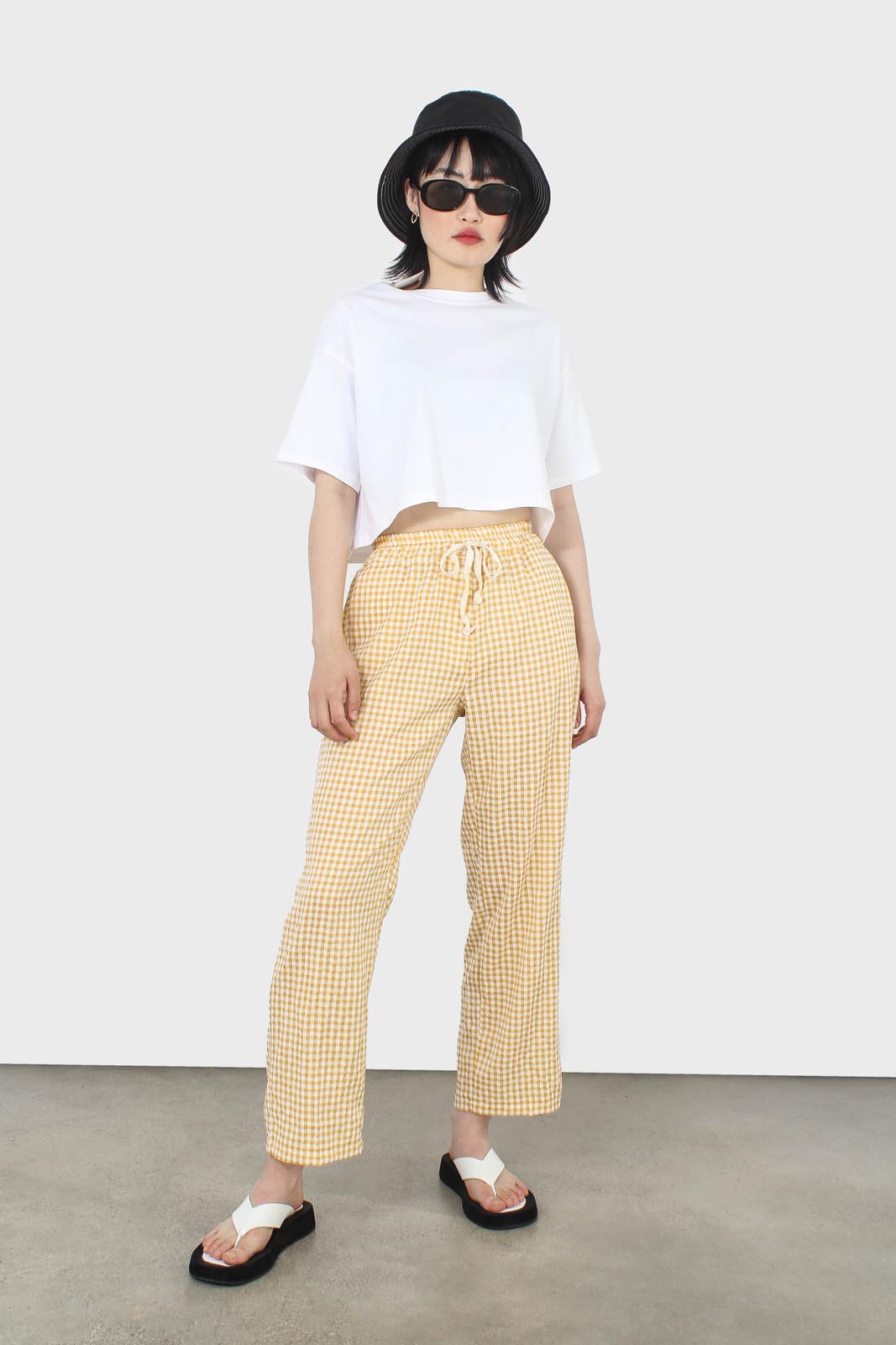 Mustard small gingham loose fit trousers_2