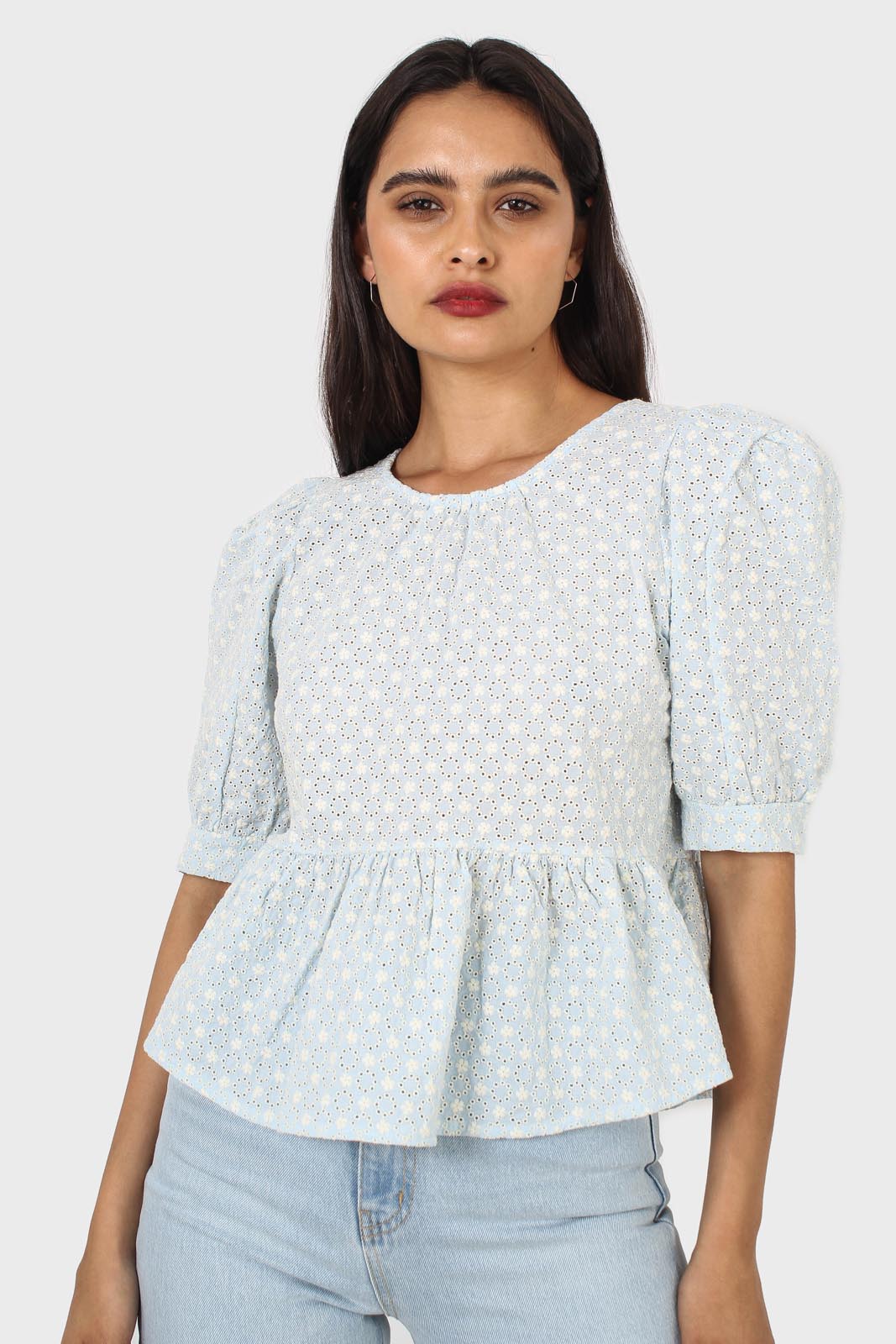 Pale blue eyelet puff sleeved open back blouse_8