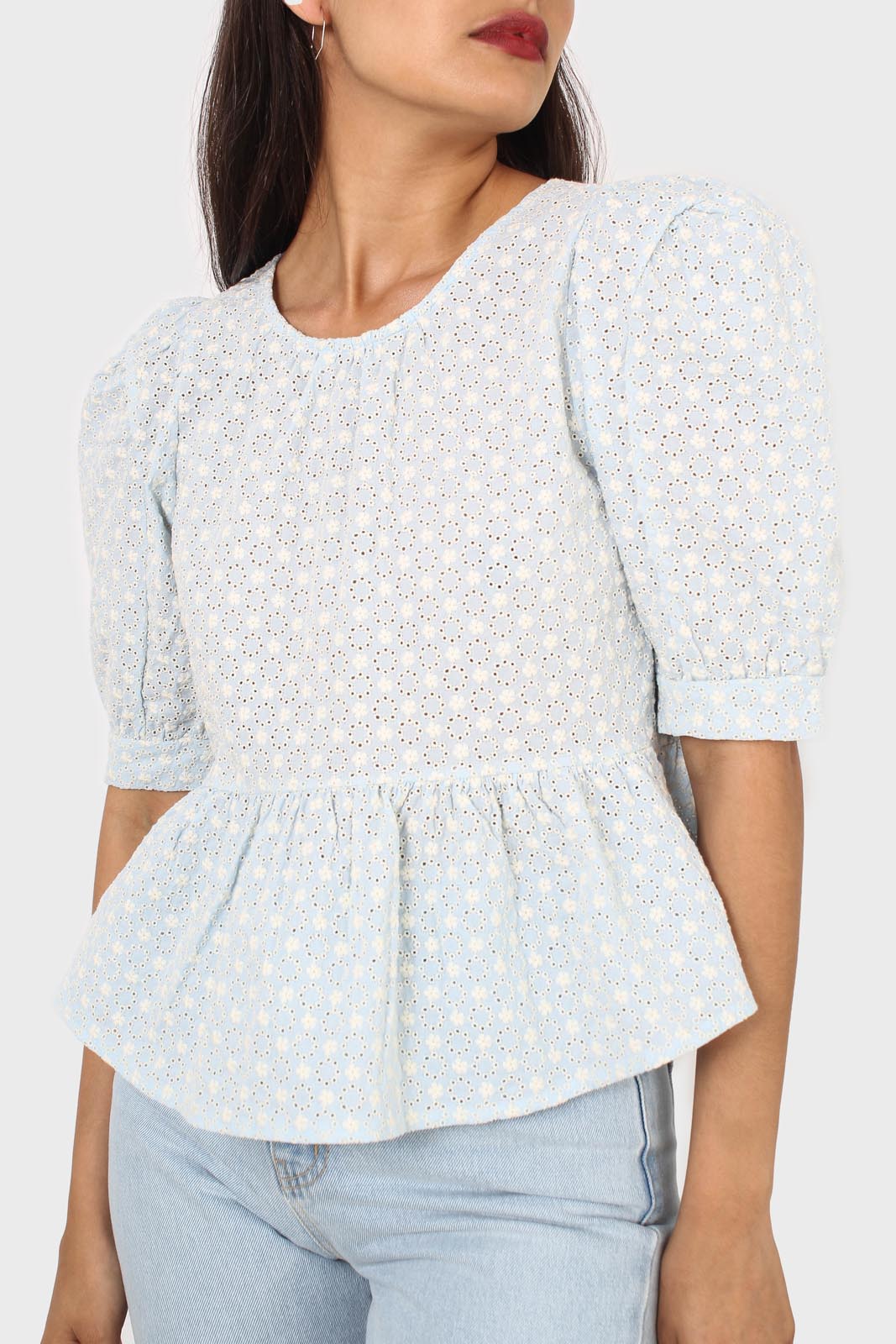Pale blue eyelet puff sleeved open back blouse_3