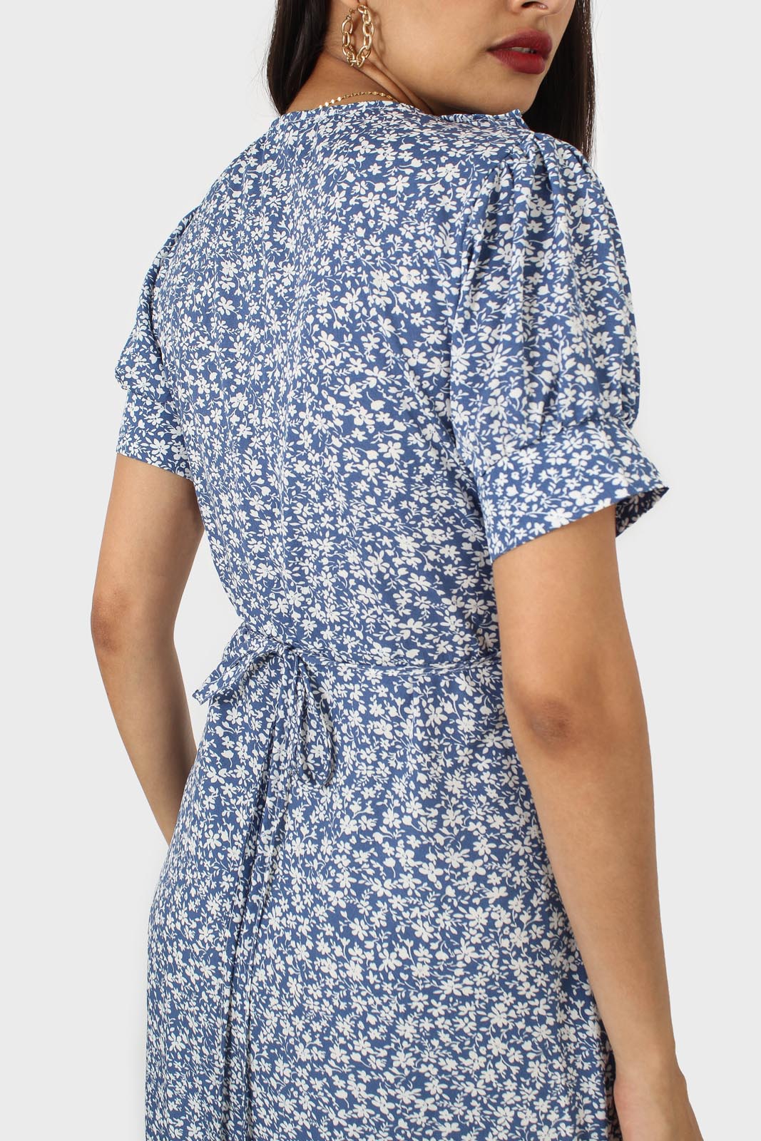 Blue and white tiny floral wrap ruffle midi dress_4