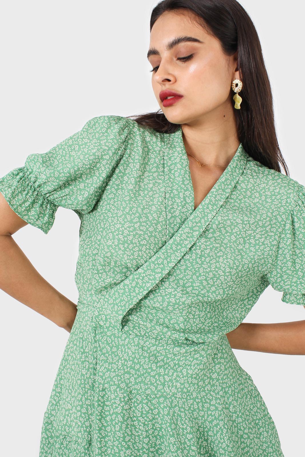 Green and ivory floral puffed sleeve wrap mini dress_5