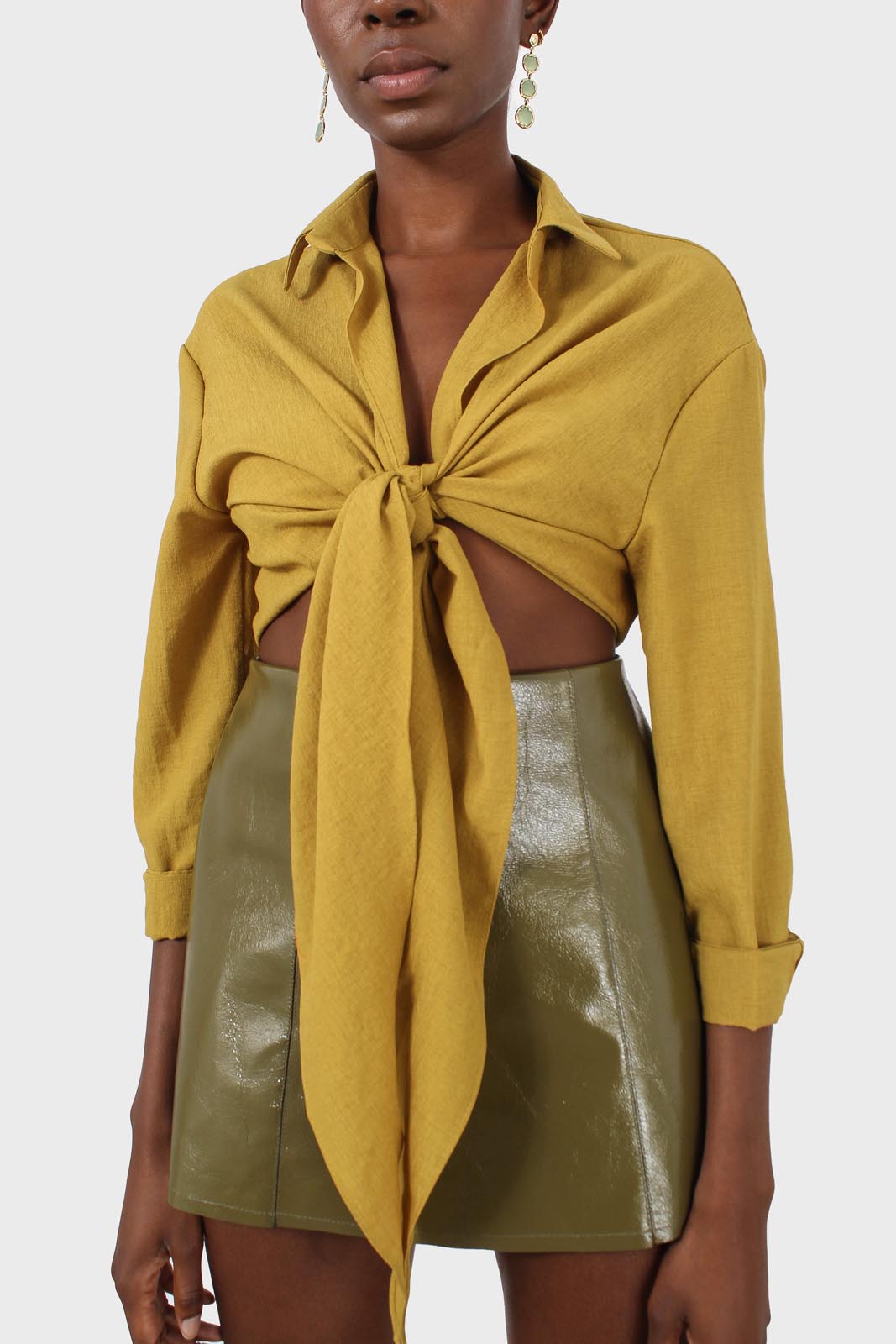 Chartreuse linen plunging tie front shirt_7