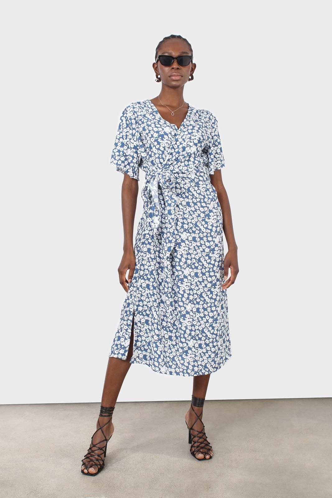Blue tiny floral print wrap midi dress_5
