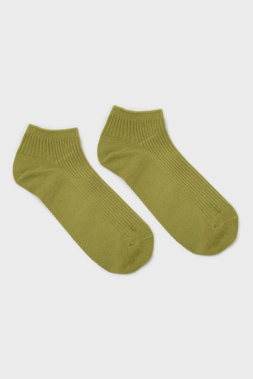 Olive texture ribbed ankle socks_3