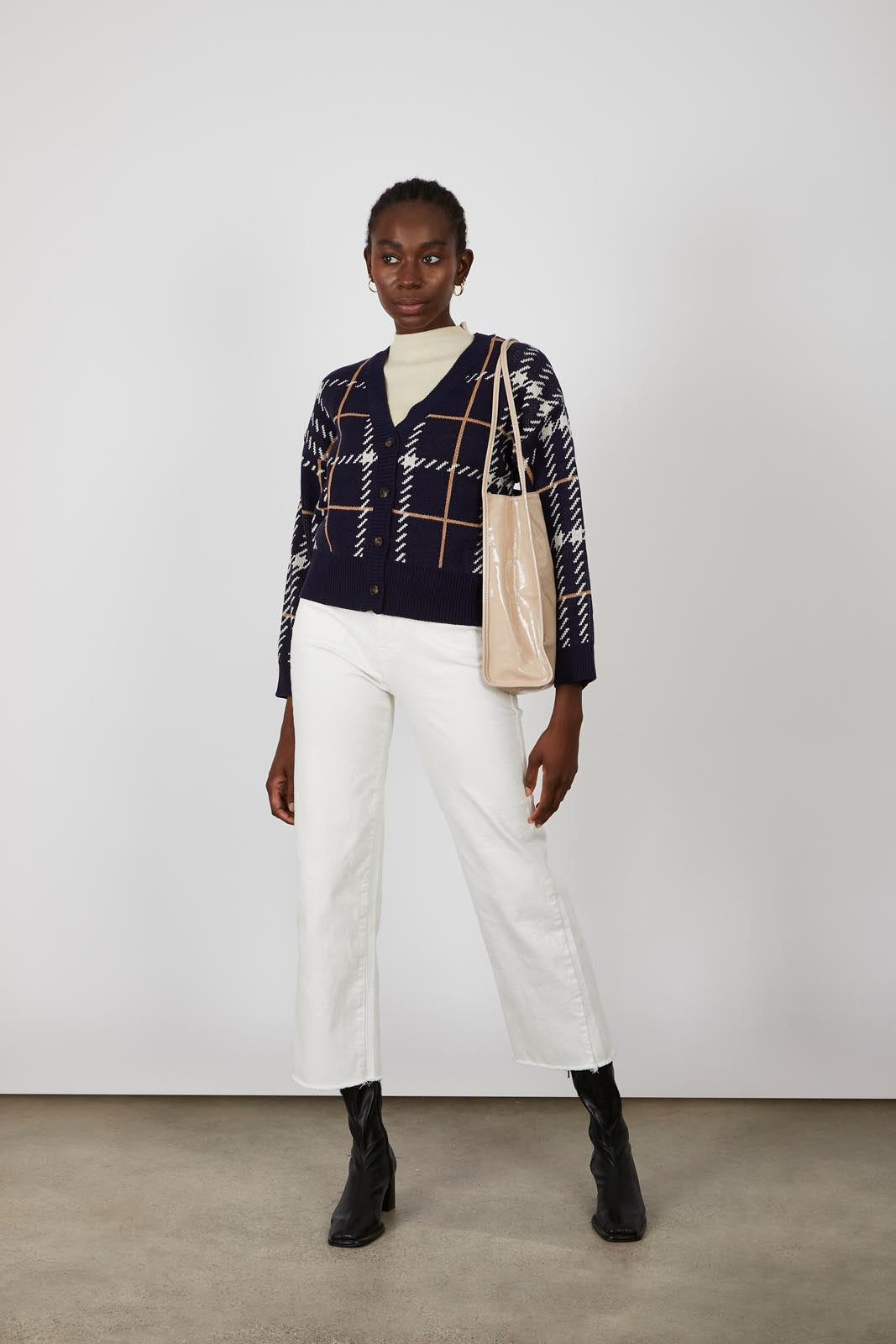 Blue bold checked button up cardigan_5