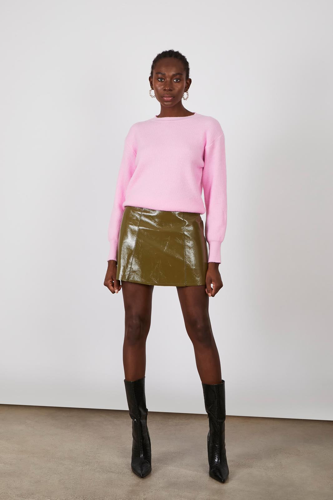 Pale pink ribbed crew neck jumper_4