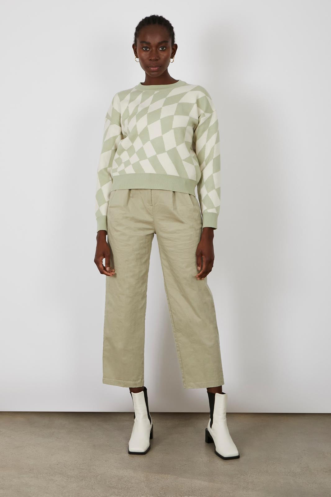 Sage and ivory psychedelic intarsia jumper_4