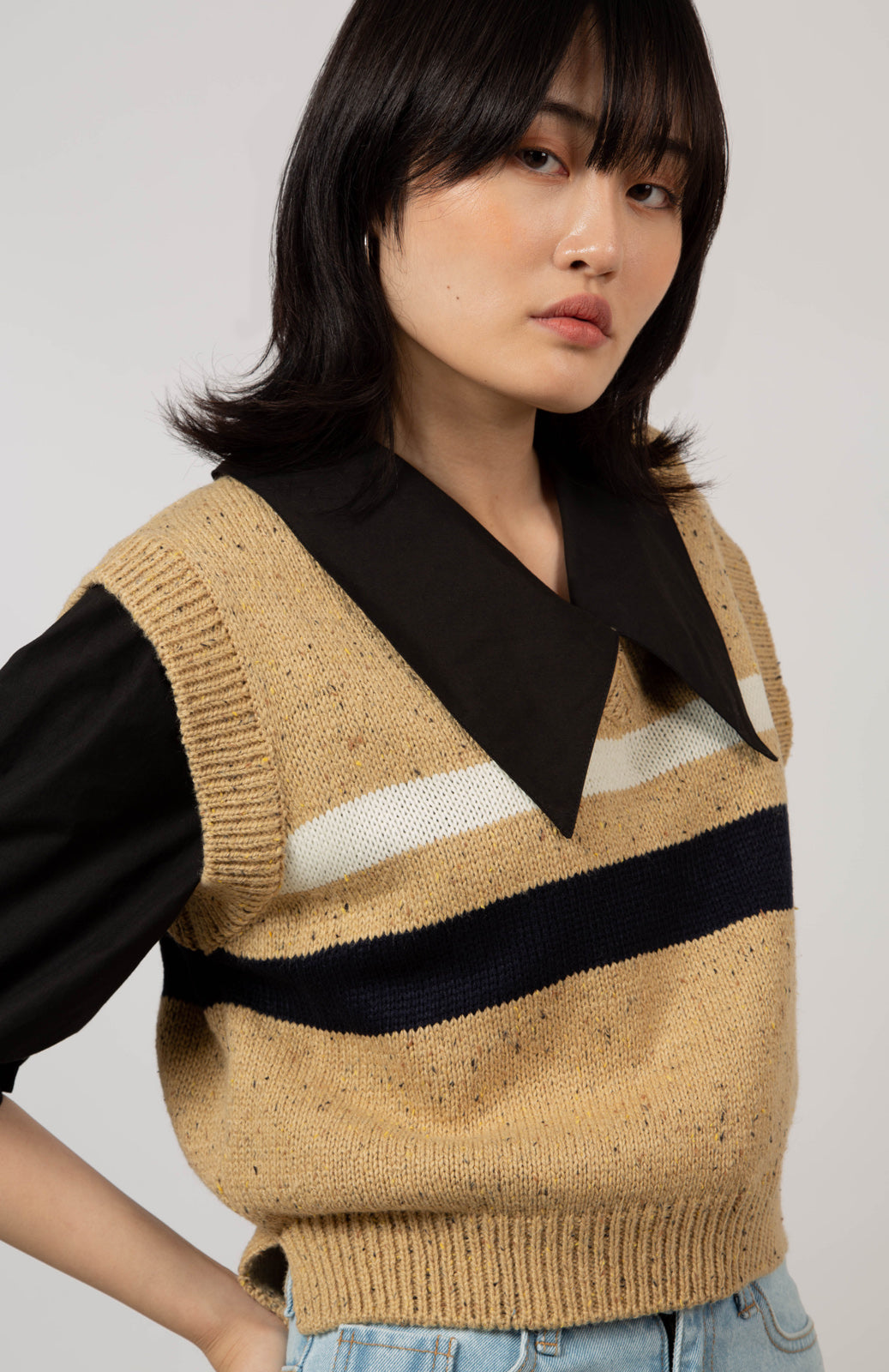 Mustard double stripe flecked knit vest_1