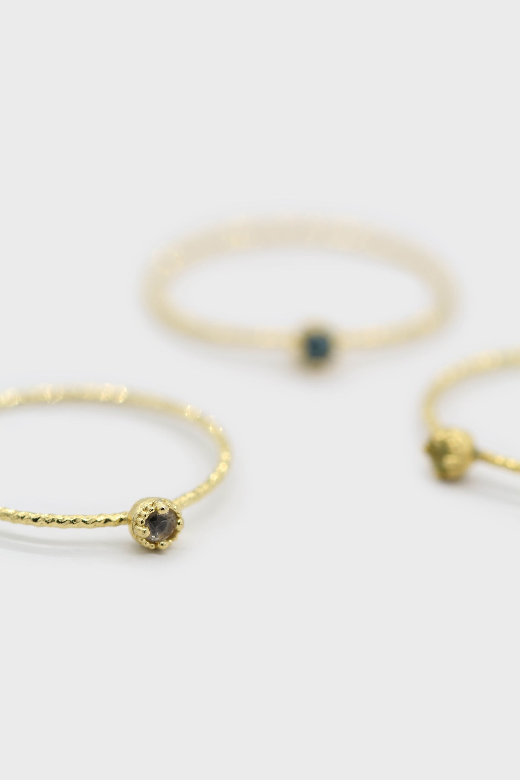 Gold diamond birthstone ring / Apr_2