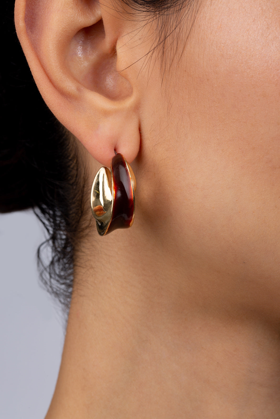 Black and gold thick shaped hoops_3