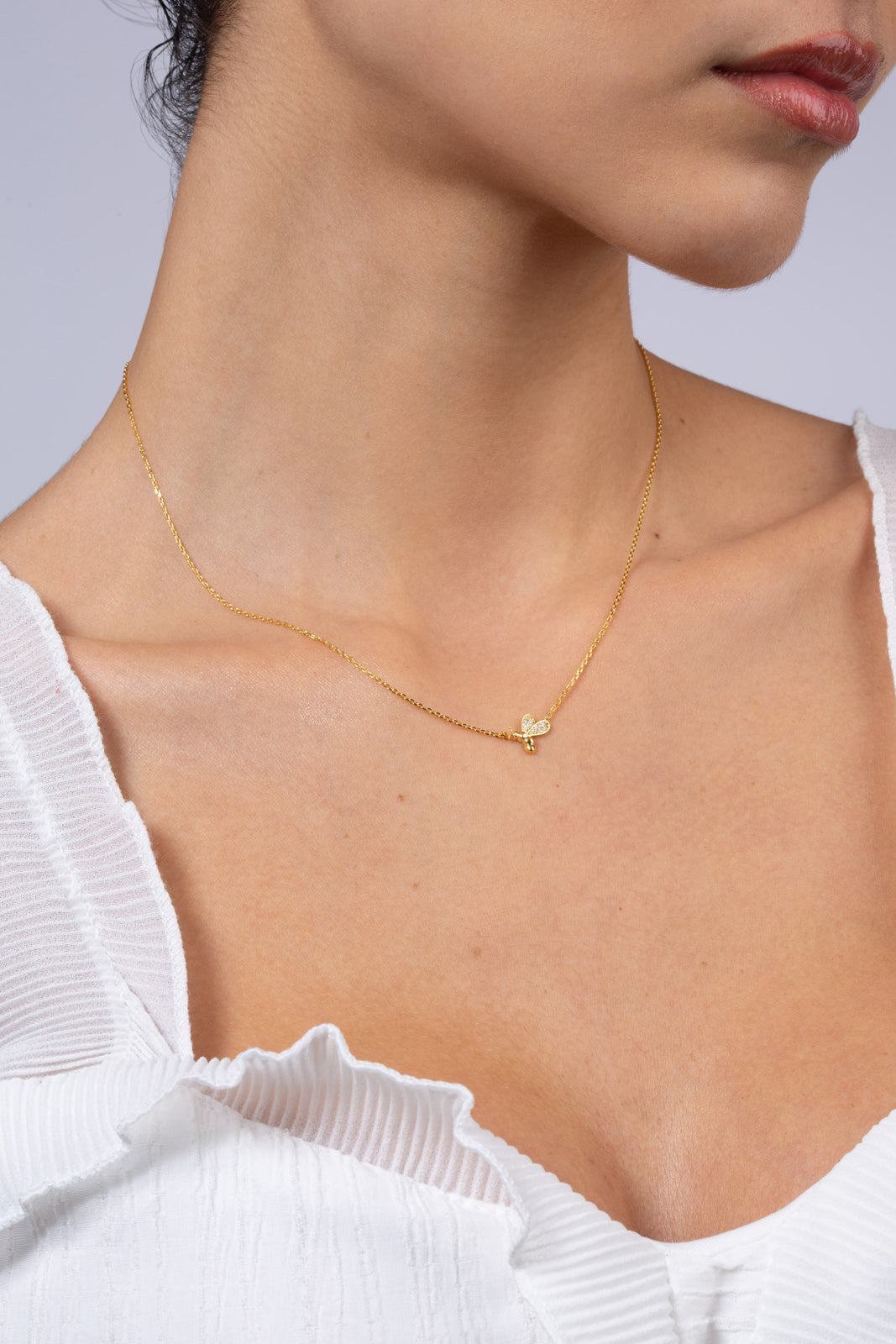 Gold charm necklace - diamante bumble bee_4