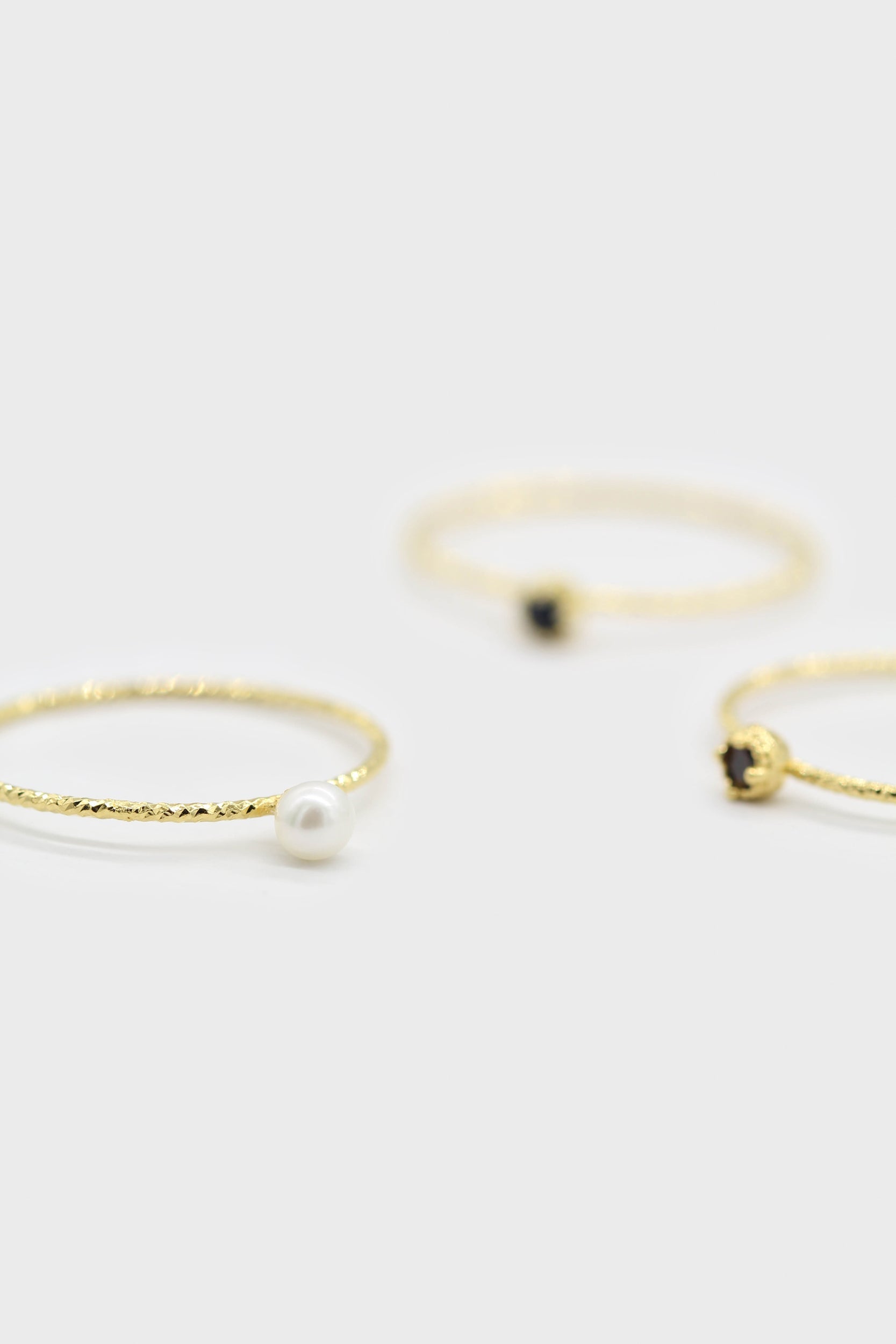 Gold pearl birthstone ring / Jun_2