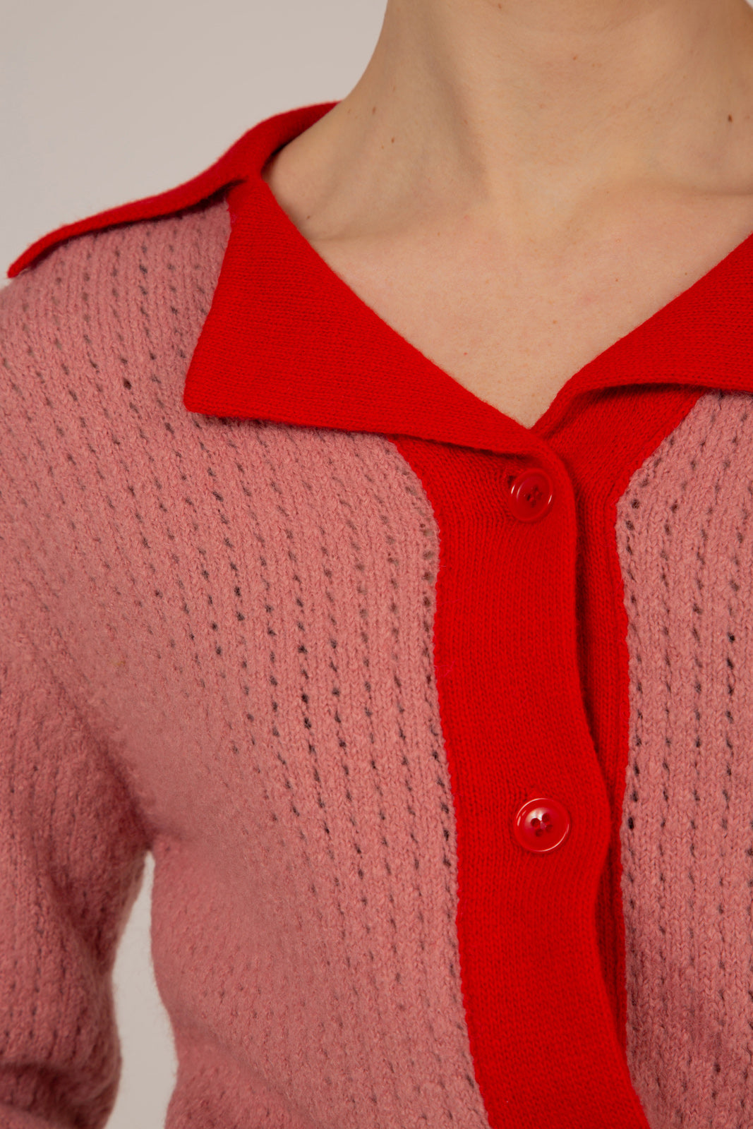 Dusty pink wool blend red trimmed cardigan_3