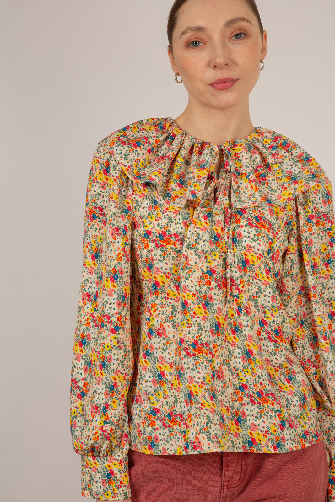 Ivory bold floral print blouse_2