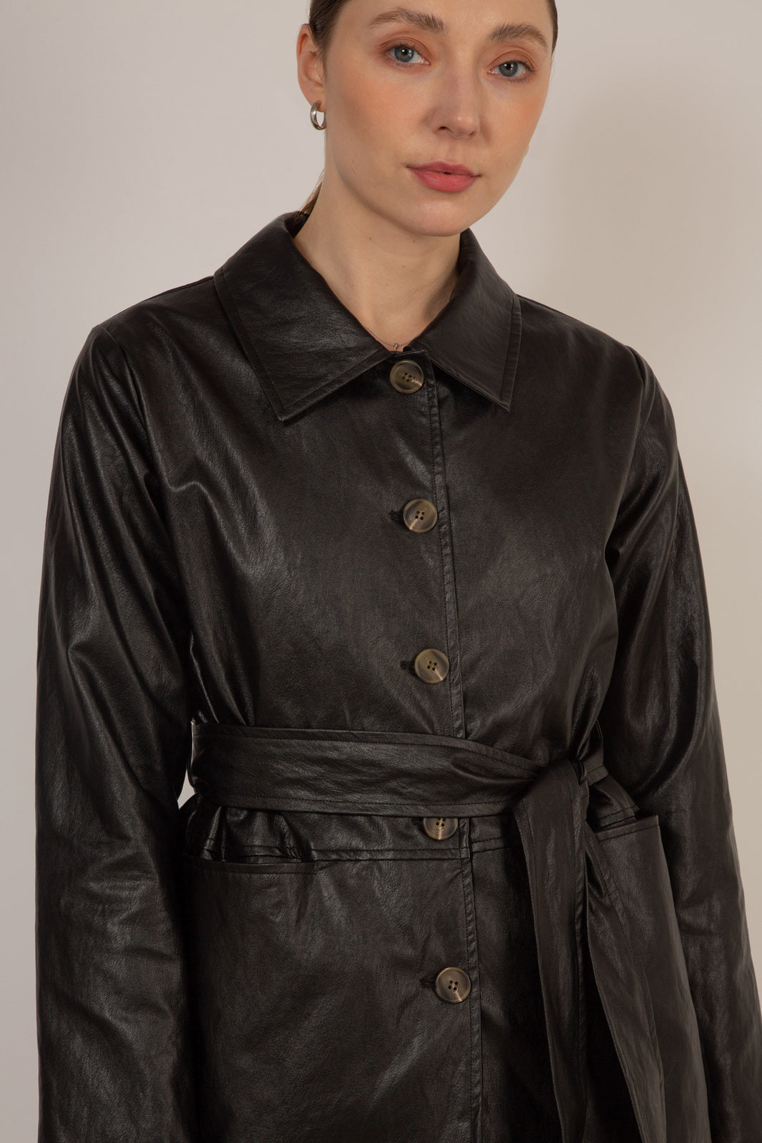 Black vegan leather belted jacket_4