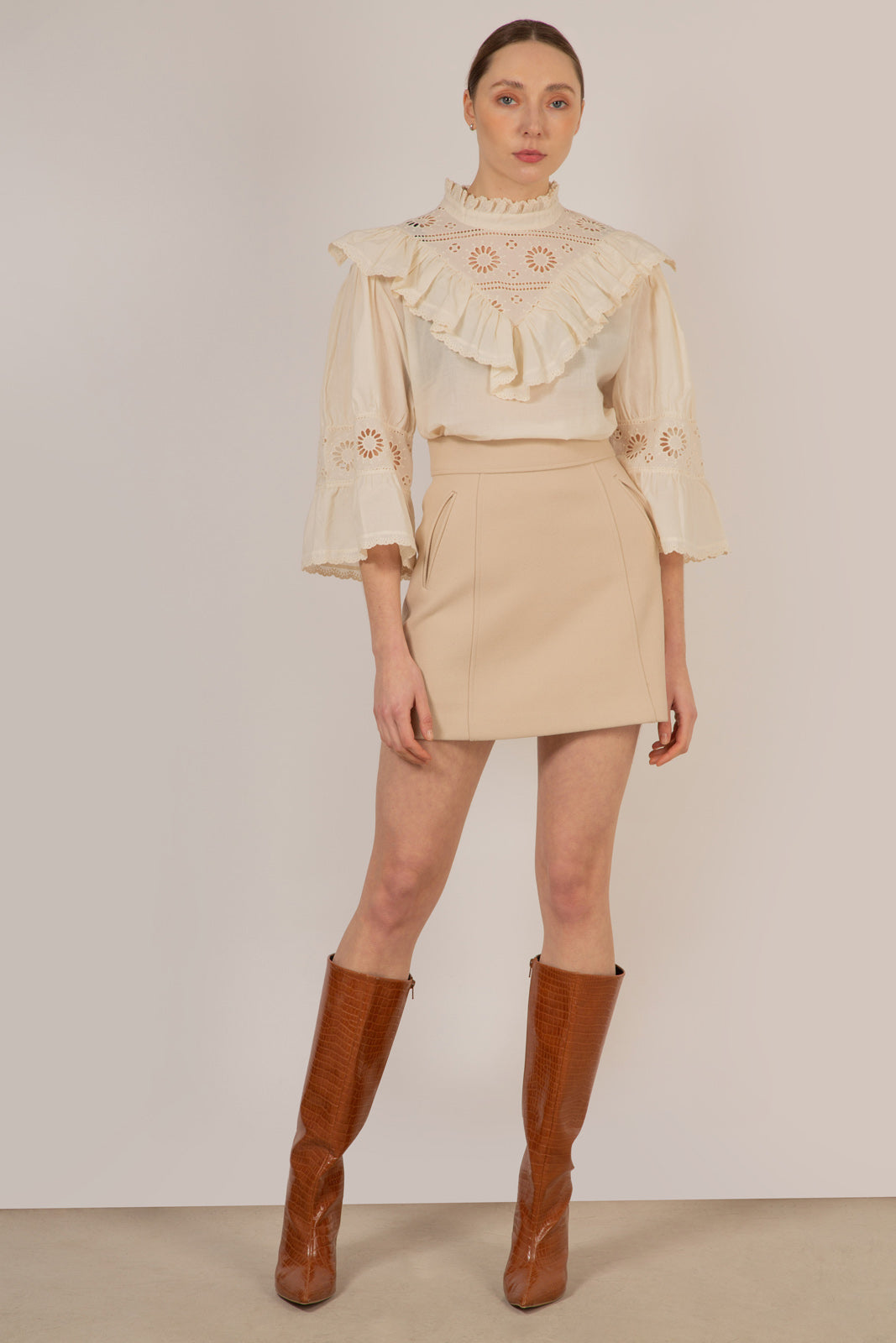 Ivory tailored mini skirt_2