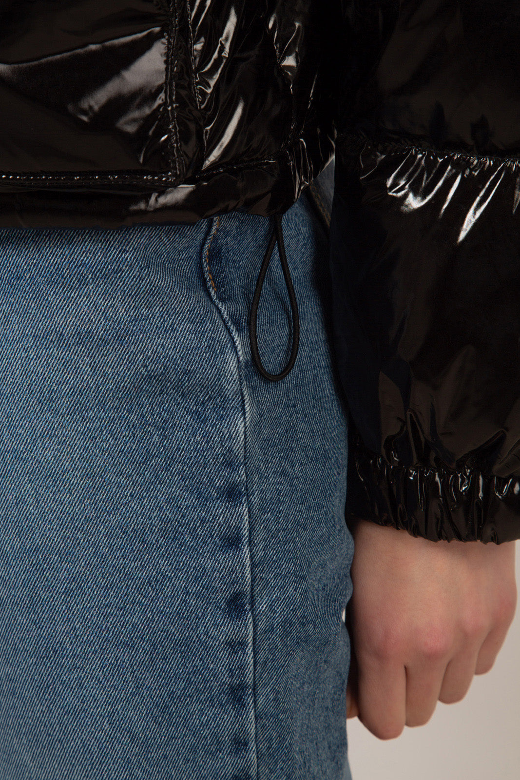 Black shiny down puffer jacket_11