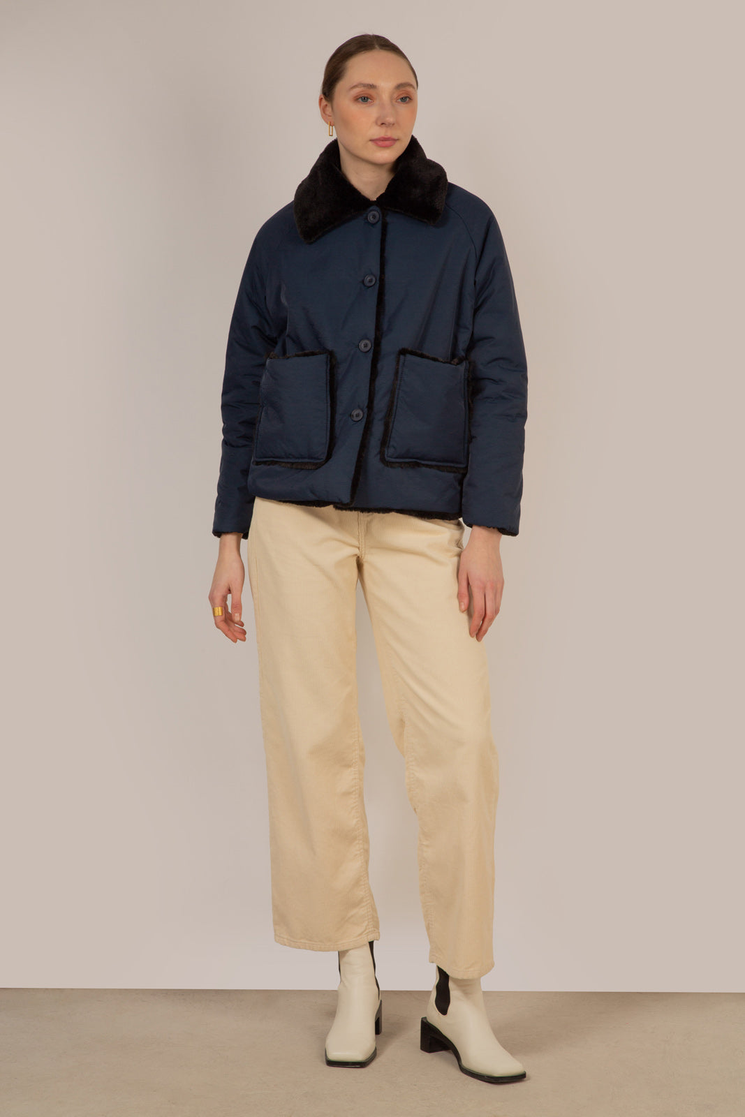 Navy faux fur large pocket reversible coat_8