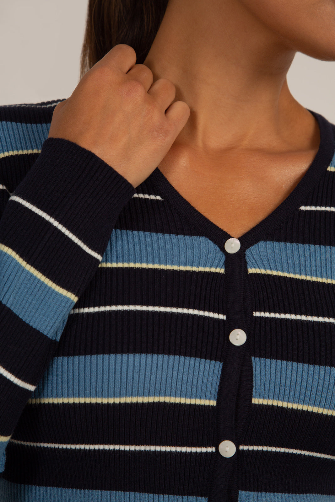 Black and blue striped knit top_8