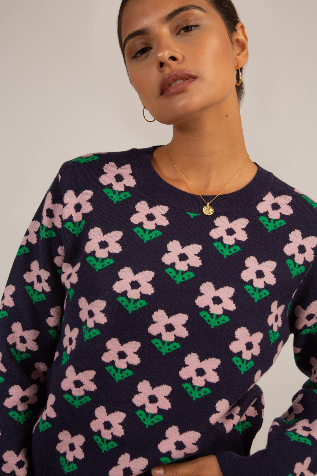 Navy and lilac smooth intarsia flower jumper_7