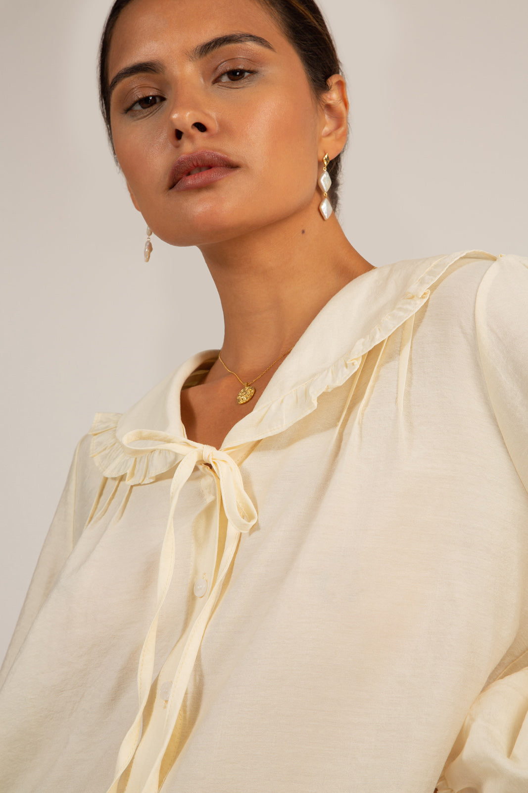 Ivory collared tie neck blouse_3