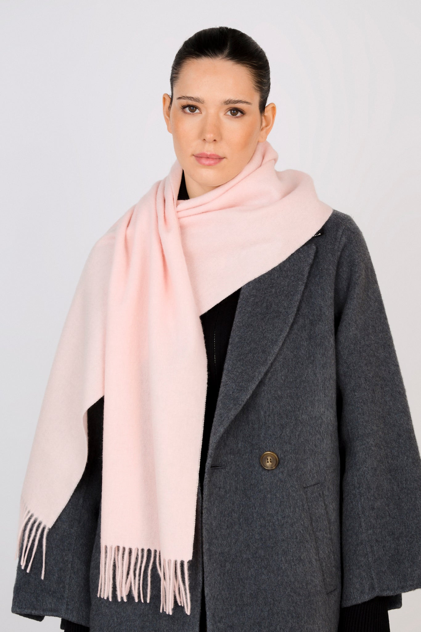 Baby pink pure wool classic scarf_3