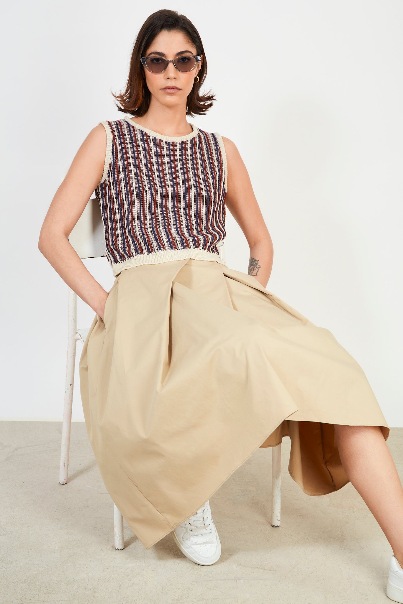 Beige cascading pleat full skirt_5