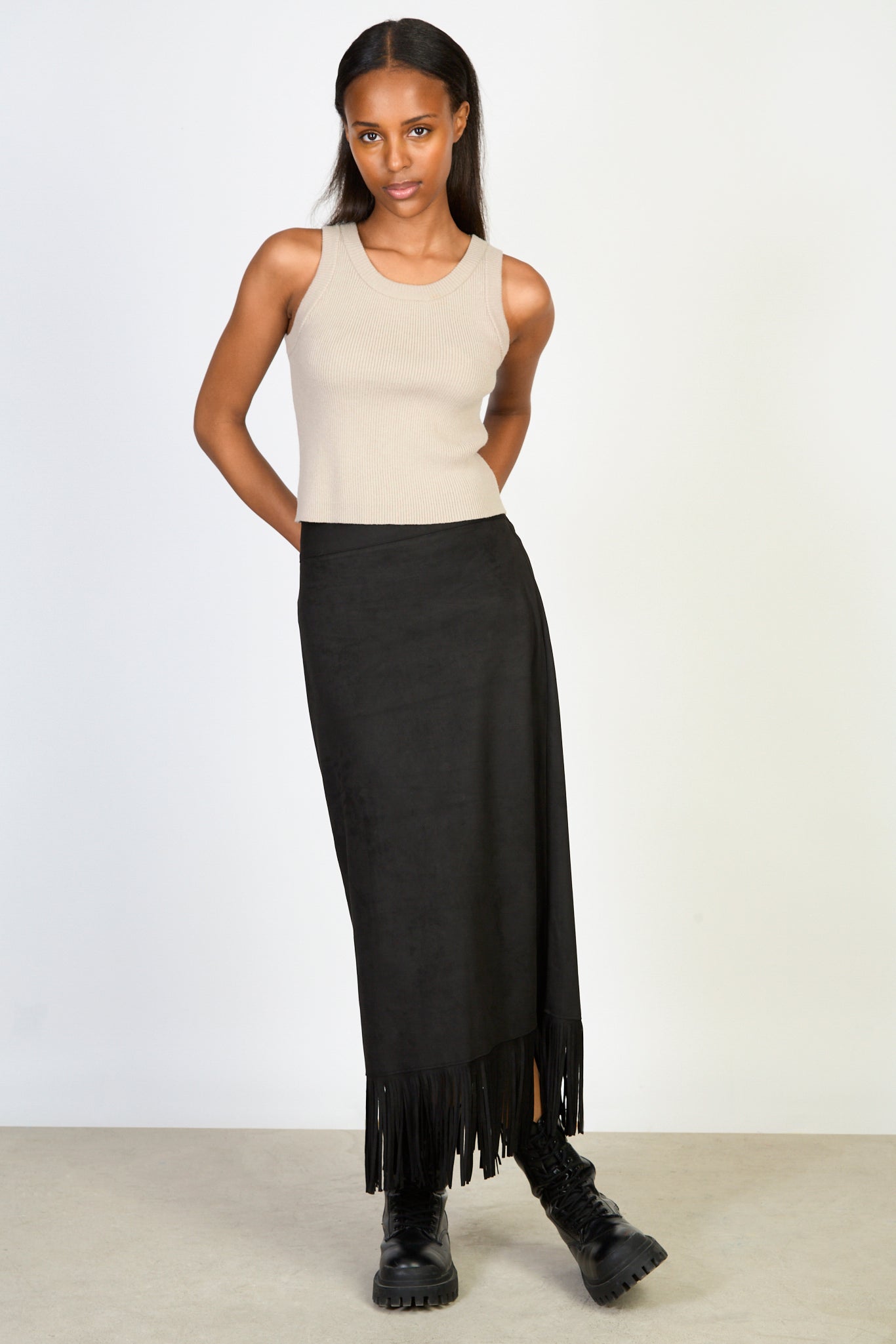 Beige fitted knit tank_4